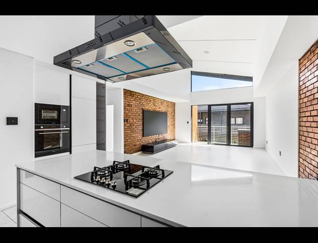 2 BEDROOM APARTMENT FOR SALE IN BROADACRES
